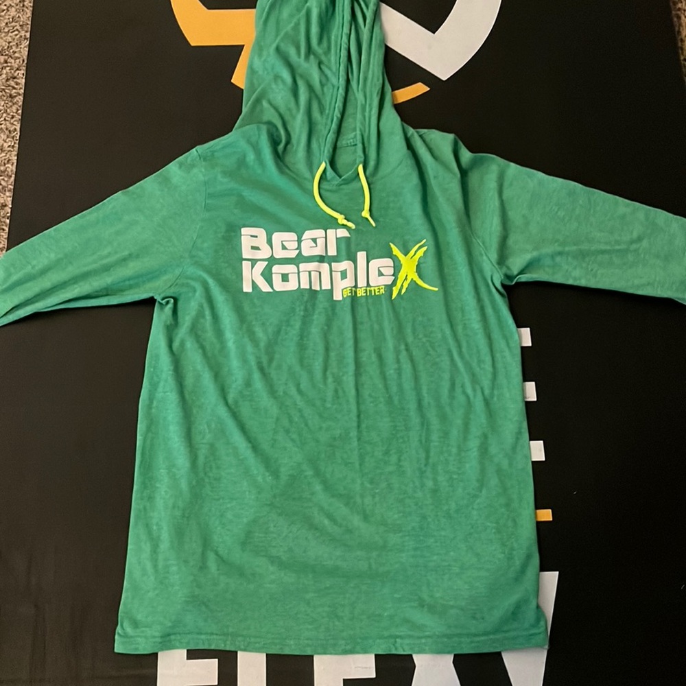 Bear Komplex light hoodie medium